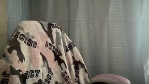 Snapshot of ebony8ivory chatting on 02.17.25 americnbarbie online show from 02.17.25