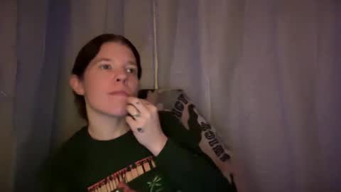 Snapshot of ebony8ivory chatting on 02.19.25 americnbarbie online show from 02.19.25