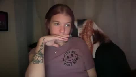 Snapshot of ebony8ivory chatting on 09.19.25 americnbarbie online show from 09.19.25