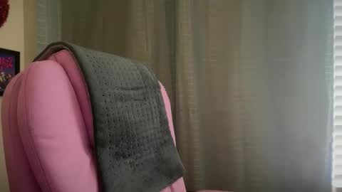 Snapshot of ebony8ivory chatting on 06.10.26 americnbarbie online show from 06.10.26