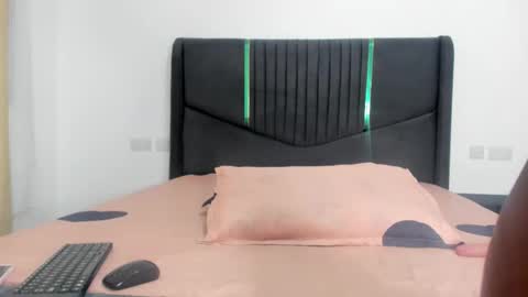 Angelina online show from 02.18.26