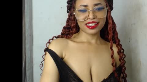 Snapshot of ebony_badgirl chatting on 10.16.25 Ebony badgirl online show from 10.16.25