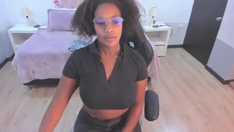ebony_fantasy2 online show from 10.12.25