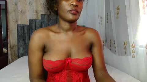 Snapshot of ebony_ghoddes chatting on 02.01.25 ebony online show from 02.01.25