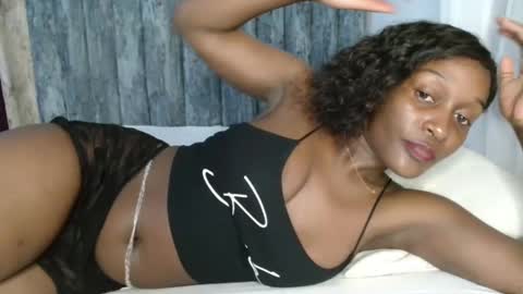 Snapshot of ebony_ghoddes chatting on 02.20.25 ebony online show from 02.20.25