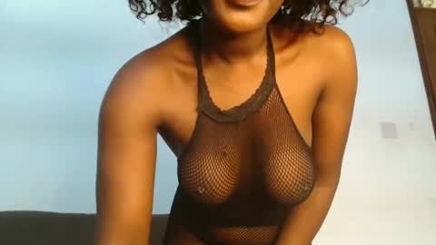 Snapshot of ebony_ghoddes chatting on 09.20.25 ebony online show from 09.20.25