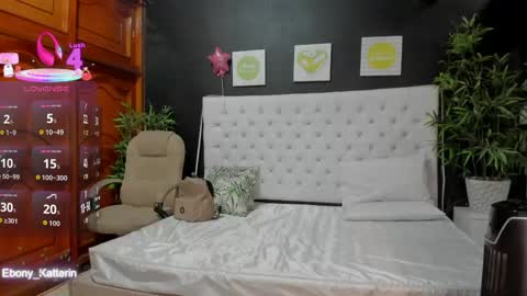 ebony_katterin online show from 05.30.26