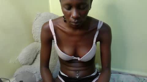 ebony_lisaaa online show from 02.23.26