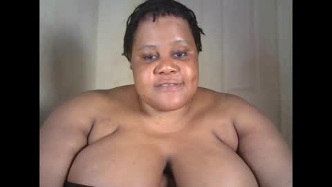 ebony_magixs online show from 10.20.25