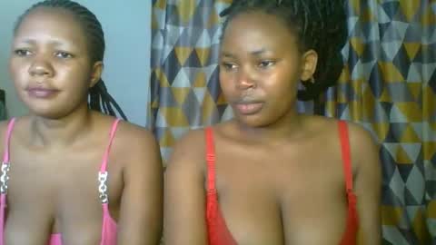 Snapshot of ebony_meeky chatting on 10.03.25 ebony_meeky online show from 10.03.25