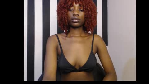 Ella online show from 10.11.25