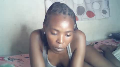 ebony_phoenix12 online show from 11.04.25