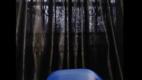 Queen online show from 03.05.26