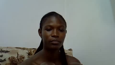 Snapshot of ebony_slim2001 chatting on 10.19.25 ebony_slim2001 online show from 10.19.25