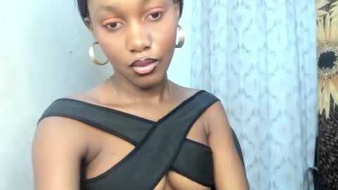 Ebony-slimgirl2 online show from 11.28.25