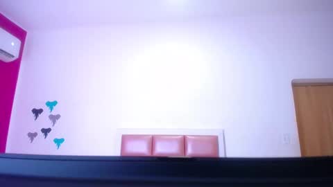Snapshot of ebony_sugar_mommy chatting on 09.26.25 MILENA online show from 09.26.25
