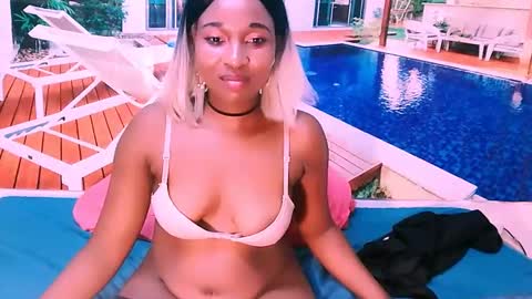 Snapshot of ebonyblisss chatting on 02.17.25 Tamia online show from 02.17.25