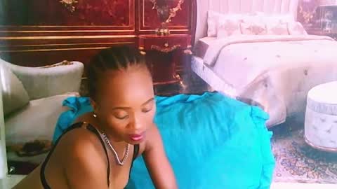 Snapshot of ebonycreamy69 chatting on 01.24.25 Nova online show from 01.24.25