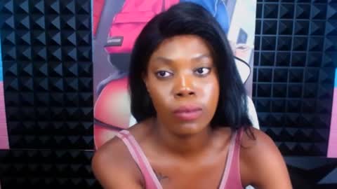 Snapshot of ebonydivaxx chatting on 02.06.25 kimberley online show from 02.06.25