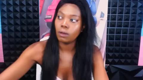Snapshot of ebonydivaxx chatting on 02.11.25 kimberley online show from 02.11.25