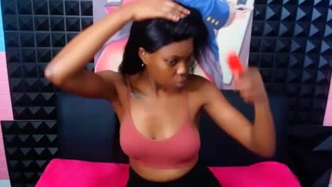 Snapshot of ebonydivaxx chatting on 02.28.25 kimberley online show from 02.28.25