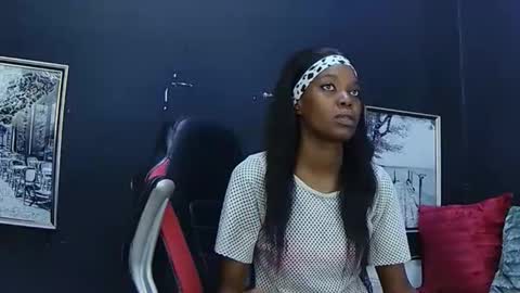 Snapshot of ebonydivaxx chatting on 09.09.25 kimberley online show from 09.09.25