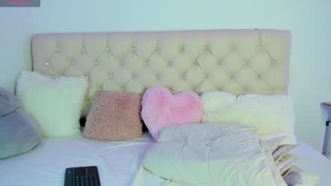 Queen Ebony online show from 12.14.24