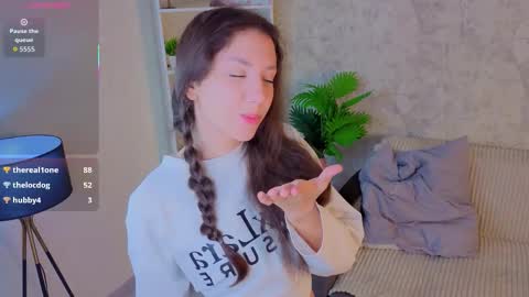 Milly online show from 11.26.25