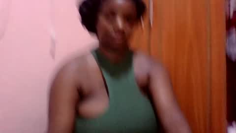 Snapshot of ebonymayahh chatting on 07.04.26 ebonymayahh online show from 07.04.26