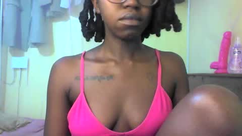 Ebonymuse2 online show from 05.18.26