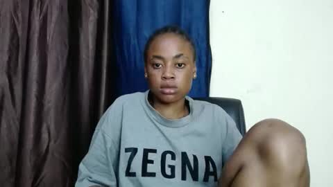 Snapshot of ebonypussy_xx chatting on 09.20.25 ebonypussy_xx online show from 09.20.25