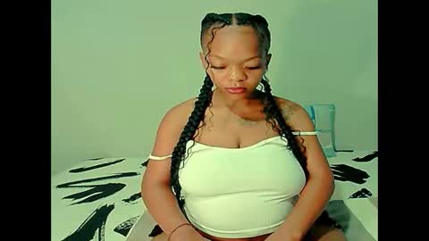 ebonyshy123 online show from 01.18.26