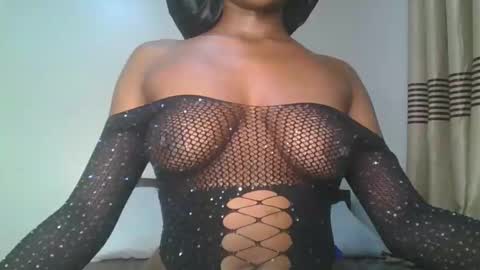 ebonyslut09 online show from 05.18.26