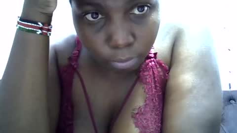 Snapshot of ebonytiffany chatting on 01.30.25 ebonytiffany online show from 01.30.25