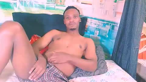 Snapshot of ebonytiger69 chatting on 02.26.26 ebonytiger69 online show from 02.26.26