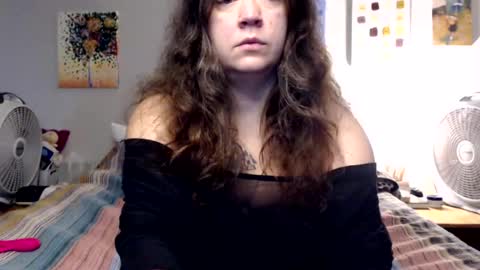 Snapshot of echosol17 chatting on 07.27.26 Weird Echo online show from 07.27.26