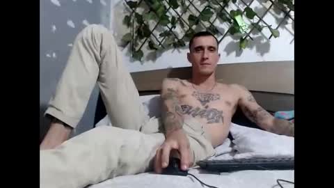 Snapshot of ed_big_cock chatting on 03.12.25 Edd Gallego online show from 03.12.25