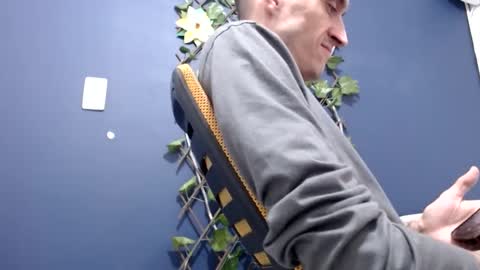 Snapshot of ed_big_cock chatting on 09.21.25 Edd Gallego online show from 09.21.25