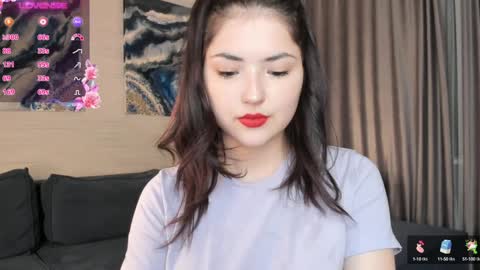 Snapshot of edabayse chatting on 12.15.24 Viola online show from 12.15.24