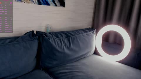 Snapshot of edabayse chatting on 02.25.25 Viola online show from 02.25.25