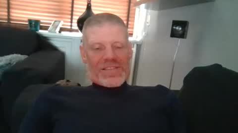 Snapshot of eddie4767 chatting on 10.12.25 eddie4767 online show from 10.12.25