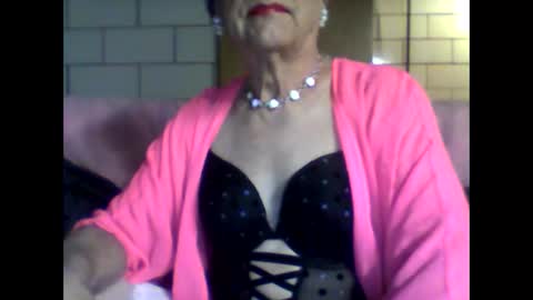 eddie595959 online show from 02.17.25