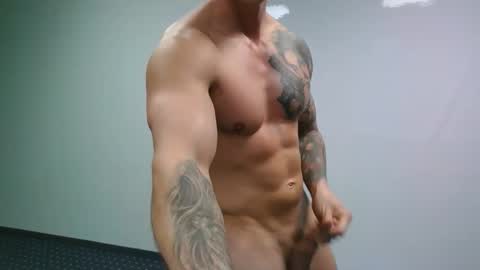 Snapshot of eddiesins27 chatting on 03.03.26 eddiesins27 online show from 03.03.26