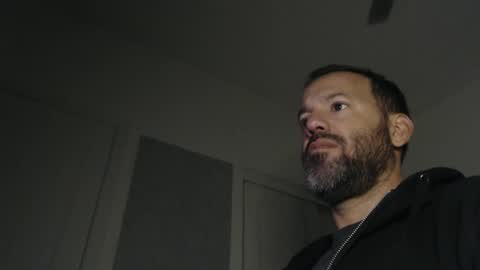 Snapshot of edge_masters chatting on 12.31.24 EdgeM online show from 12.31.24