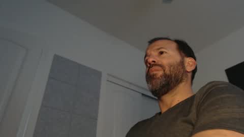 Snapshot of edge_masters chatting on 02.02.25 EdgeM online show from 02.02.25