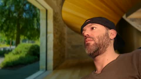 Snapshot of edge_masters chatting on 03.08.25 EdgeM online show from 03.08.25