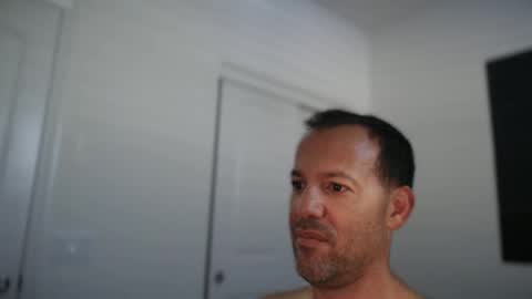 Snapshot of edge_masters chatting on 09.15.25 EdgeM online show from 09.15.25