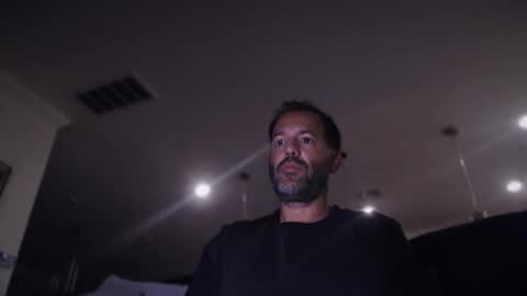 Snapshot of edge_masters chatting on 12.14.25 EdgeM online show from 12.14.25