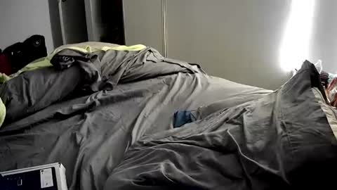 Angel online show from 02.04.25