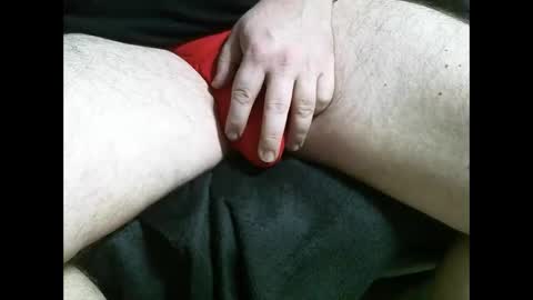 Snapshot of edgingchubsub chatting on 10.29.25 edgingchubsub online show from 10.29.25